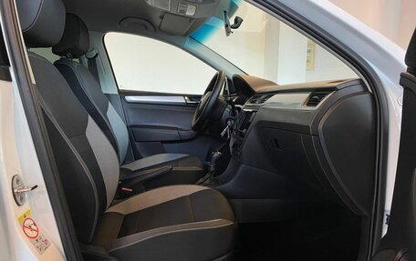 Skoda Rapid I, 2019 год, 1 345 000 рублей, 29 фотография