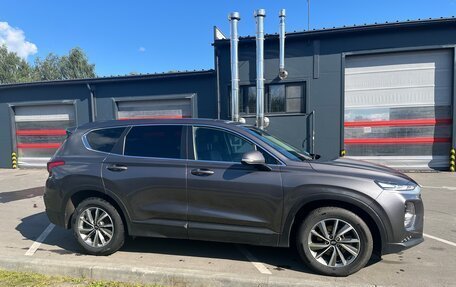 Hyundai Santa Fe IV, 2018 год, 2 580 000 рублей, 3 фотография