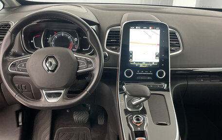 Renault Espace V рестайлинг, 2018 год, 1 897 000 рублей, 11 фотография