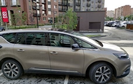 Renault Espace V рестайлинг, 2018 год, 1 897 000 рублей, 6 фотография