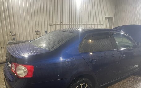 Volkswagen Jetta VI, 2010 год, 580 000 рублей, 4 фотография