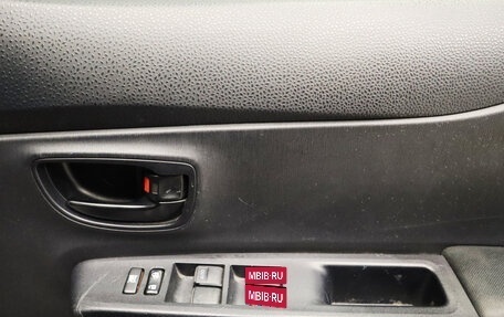 Toyota Vitz, 2013 год, 759 000 рублей, 15 фотография