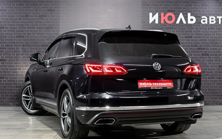 Volkswagen Touareg III, 2018 год, 4 995 000 рублей, 7 фотография