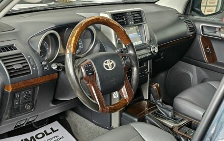 Toyota Land Cruiser Prado 150 рестайлинг 2, 2010 год, 2 389 000 рублей, 11 фотография