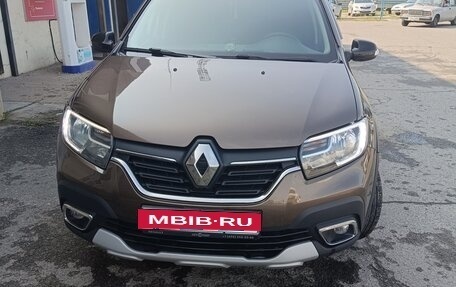 Renault Sandero II рестайлинг, 2022 год, 1 300 000 рублей, 1 фотография