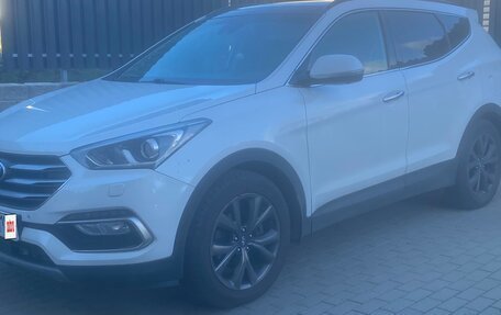 Hyundai Santa Fe III рестайлинг, 2018 год, 2 600 000 рублей, 7 фотография