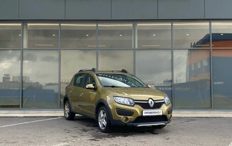 Renault Sandero II рестайлинг, 2017 год, 599 000 рублей, 2 фотография