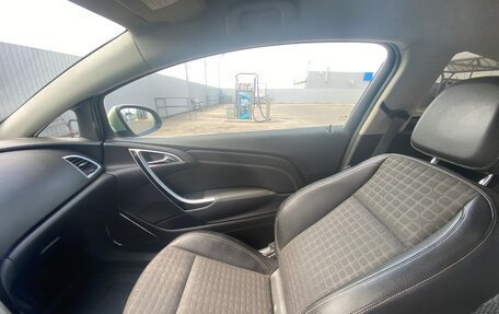 Opel Astra J, 2012 год, 1 100 000 рублей, 6 фотография