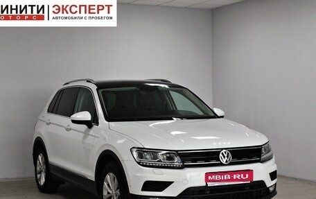 Volkswagen Tiguan II, 2018 год, 1 999 900 рублей, 1 фотография