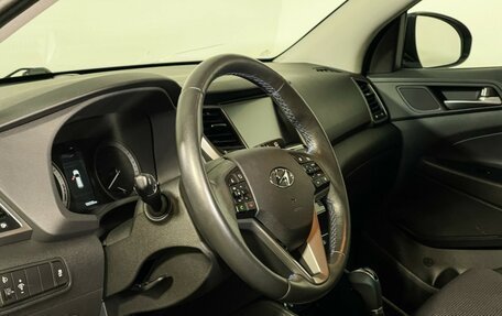 Hyundai Tucson III, 2018 год, 2 147 000 рублей, 13 фотография