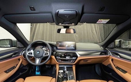 BMW 5 серия, 2023 год, 11 300 000 рублей, 9 фотография