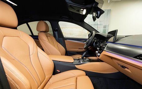 BMW 5 серия, 2023 год, 11 300 000 рублей, 13 фотография