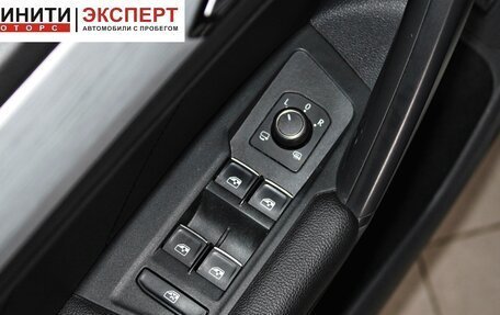 Volkswagen Tiguan II, 2018 год, 1 999 900 рублей, 8 фотография