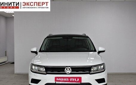 Volkswagen Tiguan II, 2018 год, 1 999 900 рублей, 2 фотография