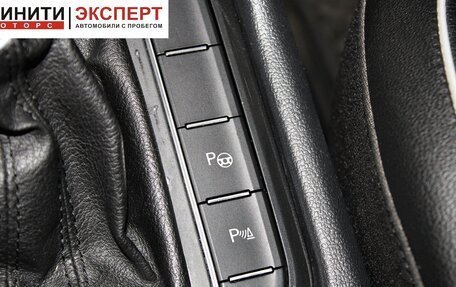 Volkswagen Tiguan II, 2018 год, 1 999 900 рублей, 17 фотография
