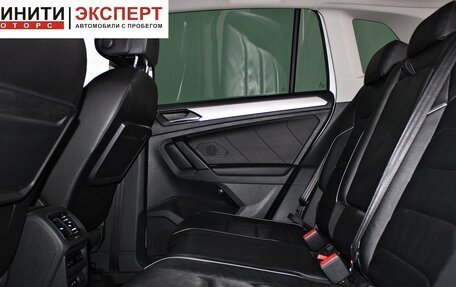 Volkswagen Tiguan II, 2018 год, 1 999 900 рублей, 21 фотография