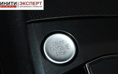 Volkswagen Tiguan II, 2018 год, 1 999 900 рублей, 18 фотография