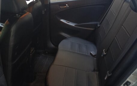 Hyundai Solaris II рестайлинг, 2011 год, 610 000 рублей, 8 фотография