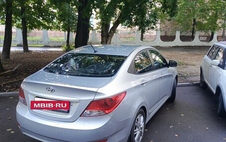 Hyundai Solaris II рестайлинг, 2011 год, 610 000 рублей, 4 фотография