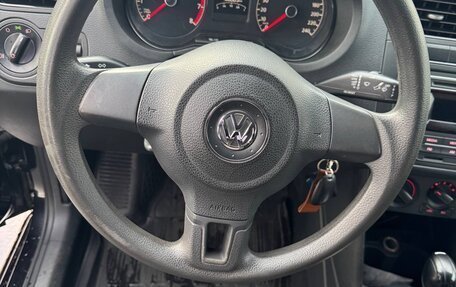 Volkswagen Polo VI (EU Market), 2015 год, 900 000 рублей, 13 фотография
