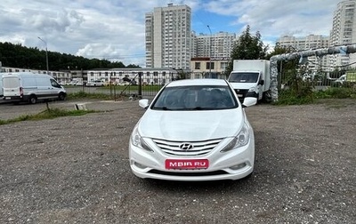 Hyundai Sonata VI, 2011 год, 930 000 рублей, 1 фотография