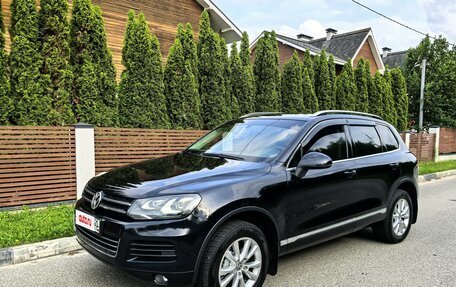 Volkswagen Touareg III, 2011 год, 1 560 000 рублей, 14 фотография