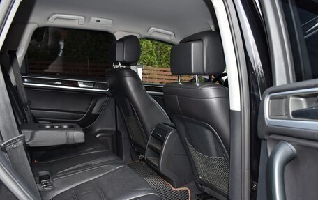 Volkswagen Touareg III, 2011 год, 1 560 000 рублей, 32 фотография
