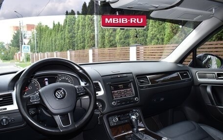 Volkswagen Touareg III, 2011 год, 1 560 000 рублей, 27 фотография