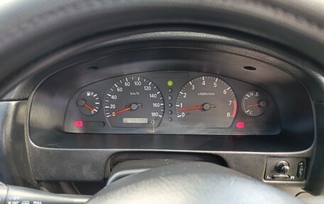 Nissan Wingroad I, 1999 год, 250 000 рублей, 11 фотография