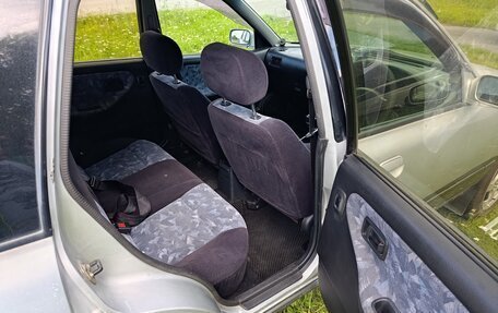 Nissan Wingroad I, 1999 год, 250 000 рублей, 13 фотография