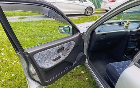 Nissan Wingroad I, 1999 год, 250 000 рублей, 17 фотография