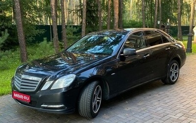 Mercedes-Benz E-Класс, 2012 год, 1 300 000 рублей, 1 фотография