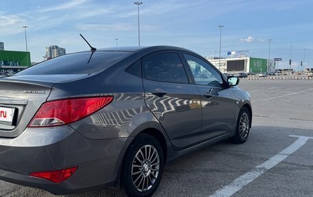 Hyundai Solaris II рестайлинг, 2015 год, 899 000 рублей, 3 фотография