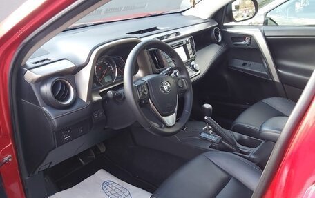 Toyota RAV4, 2014 год, 1 790 000 рублей, 10 фотография