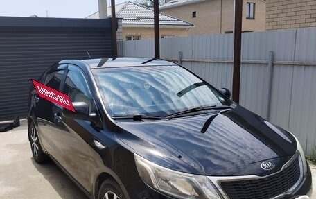 KIA Rio III рестайлинг, 2013 год, 800 000 рублей, 9 фотография