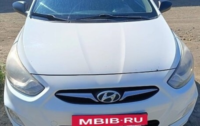 Hyundai Solaris II рестайлинг, 2013 год, 850 000 рублей, 1 фотография