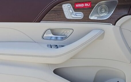 Mercedes-Benz Maybach GLS I, 2025 год, 25 000 000 рублей, 17 фотография