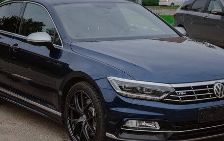 Volkswagen Passat B8 рестайлинг, 2019 год, 3 350 000 рублей, 5 фотография