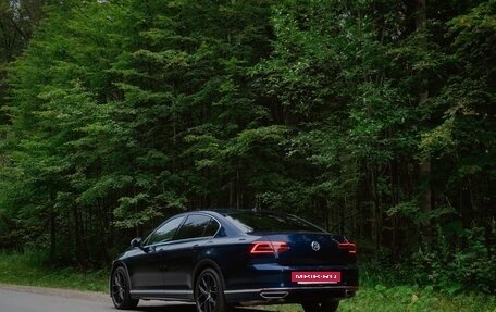 Volkswagen Passat B8 рестайлинг, 2019 год, 3 350 000 рублей, 4 фотография