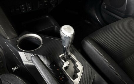 Toyota RAV4, 2014 год, 1 748 000 рублей, 6 фотография