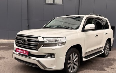 Toyota Land Cruiser 200, 2017 год, 5 600 000 рублей, 1 фотография
