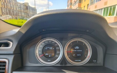 Volvo XC70 II рестайлинг, 2012 год, 1 100 000 рублей, 32 фотография
