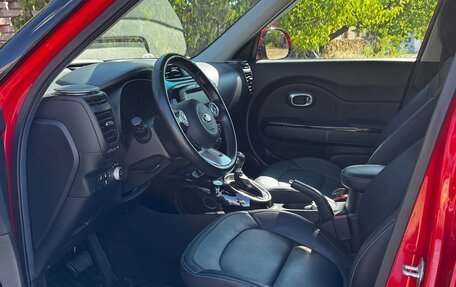 KIA Soul II рестайлинг, 2019 год, 2 100 000 рублей, 17 фотография