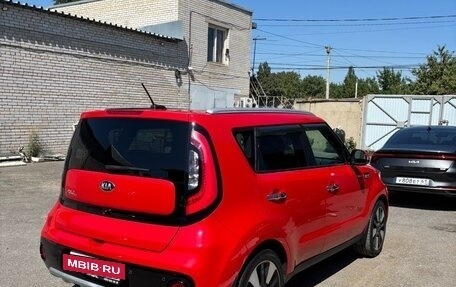 KIA Soul II рестайлинг, 2019 год, 2 100 000 рублей, 4 фотография