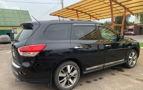 Nissan Pathfinder, 2015 год, 1 650 000 рублей, 5 фотография