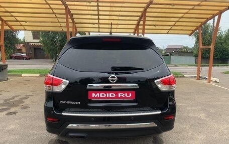 Nissan Pathfinder, 2015 год, 1 650 000 рублей, 6 фотография