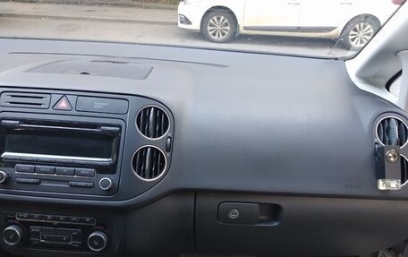 Volkswagen Golf Plus II, 2012 год, 1 350 000 рублей, 16 фотография