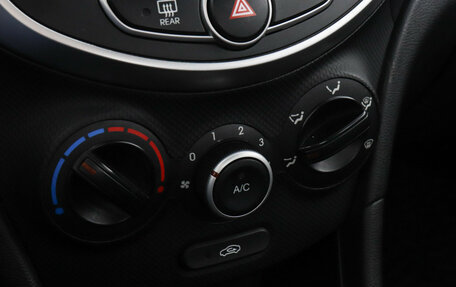 Hyundai Solaris II рестайлинг, 2013 год, 847 000 рублей, 13 фотография