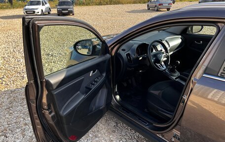 KIA Sportage III, 2011 год, 1 200 000 рублей, 10 фотография