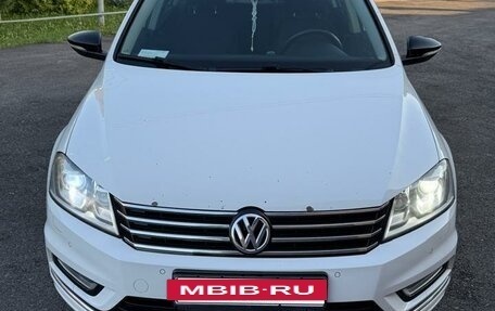 Volkswagen Passat B7, 2014 год, 1 500 000 рублей, 2 фотография